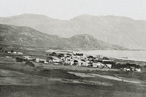 ΦΩΤΟΗΜΕΡΑΣ: Η Κίσσαμος γύρω στα 1900. Το κάστρο φαίνεται ήδη να είναι μισογκρεμισμένο.