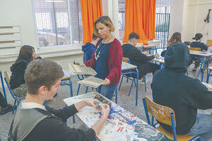 Με Αρχαία, Μαθηματικά και Βιολογία συνεχίζονται σήμερα για τα Γενικά Λύκεια οι Πανελλήνιες Εξετάσεις