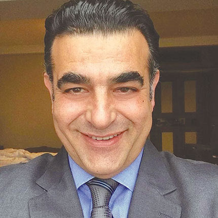 Ο Δ. Κουμπαράκης, γενικός γραμματέας της Πανελλήνιας Ομοσπονδίας Διευθυντών Ξενοδοχείων