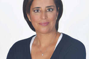 Η δημοσιογράφος-ανταποκρίτρια στο Παρίσι ελληνικών ΜΜΕ Μαρία Δεναξά μιλά στην «Π»