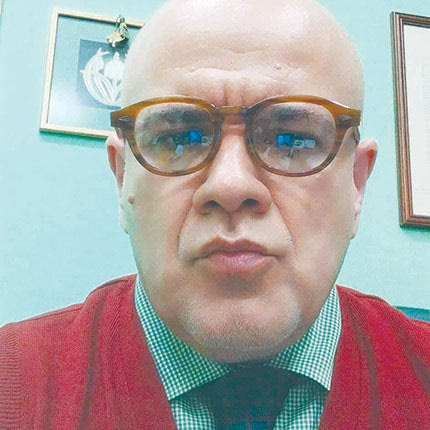 Ο ψυχίατρος κ. Μάνος Δολαψάκης