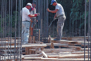 Κατακόρυφη αύξηση των οικοδομικών αδειών