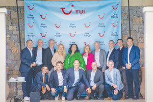 Διευθυντικά στελέχη της TUI συναντήθηκαν με περισσότερους από 200 ξενοδόχους από την Ελλάδα και την Κύπρο