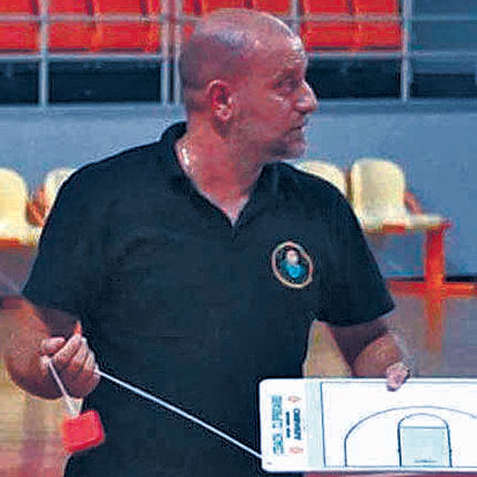 Εμψυχώνει την Εθνική ο Γωνιωτάκης