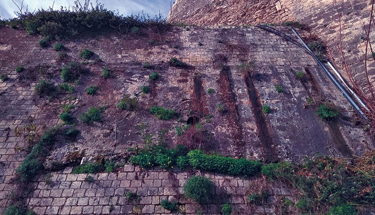 3 Πέρασαν τρία χρόνιa από τη δημοπράτηση κι ακόμα δεν συμβασιοποιήθηκε!