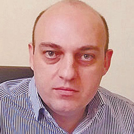 Ο Κώστας Βαρδαβάς