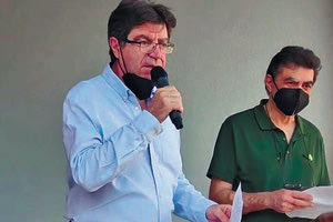 Ο διευθυντής του ΓΕΛ Γαζίου κ. Κωστάκης τόνισε την αδικία που έγινε