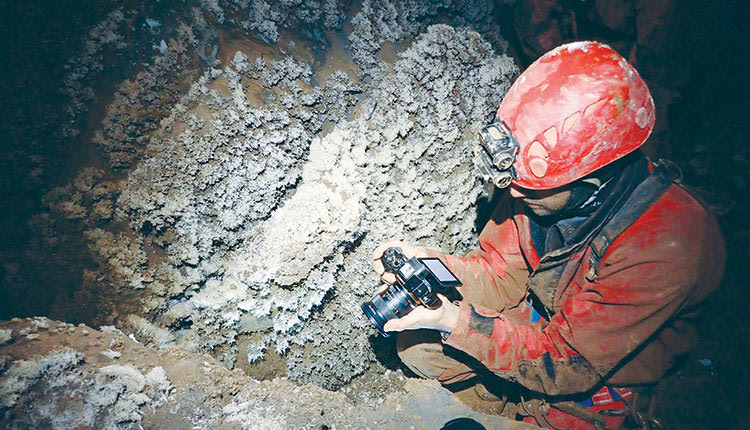 ΠΑΡΟΥΣΙΑΖΕΙ Ο ΣΠΗΛΑΙΟΛΟΓΙΚΟΣ ΟΜΙΛΟΣ ΚΡΗΤΗΣ 
