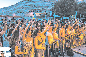 ΑΠΟ 23-25 ΙΟΥΝΙΟΥ ΤΟ 10ο BEACH FESTIVAL Στιγμές μαγείας στα Μάταλα