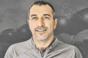 Έπιασε δουλειά ο Ελευθεριάδης