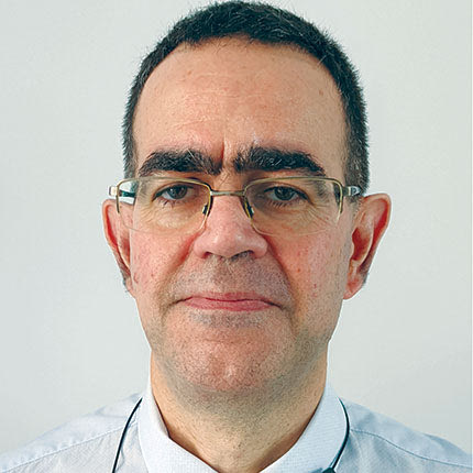 Ο διευθυντής της Δερματολογικής Κλινικής του ΠΑΓΝΗ καθηγητής Κωνσταντίνος Κρασαγάκης