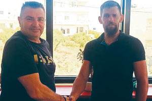 Ο Παπαδομιχελάκης με τον κ. Γαβαλά