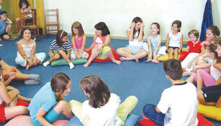ΚΑΤΑΓΓΕΛΙΑ ΕΡΓΑΖΟΜΕΝΩΝ ΣΤΑ ΚΔΑΠ Βάζουν “κόφτες” για να αποκλείσουν οικογένειες