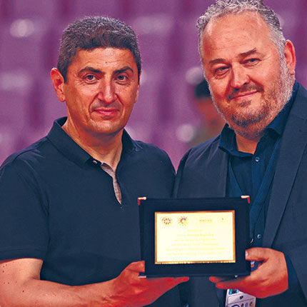 Ο κ. Αυγενάκης τιμήθηκε από τους διοργανωτές