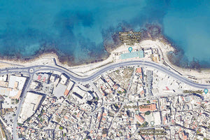 Αποκατάσταση: «Φως» για τη δημοπράτηση του παραθαλάσσιου τείχους