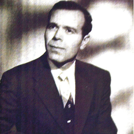 Ο Γιάννης Ανδρουλάκης σε φωτογραφία 
τα μετακατοχικά χρόνια.
