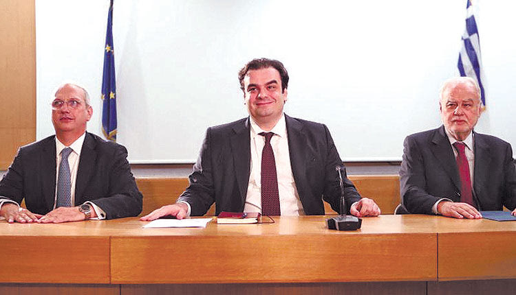 Την ανάγκη μετατροπής του Υπουργείου Παιδείας σε πλήρως ψηφιακό υπουργείο επισήμανε ο Κυριάκος Πιερρακάκης.