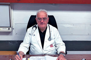 ο Λάμπρος Βαμβακάς που πήγε πολύ καλά στις εκλογές αλλά δεν κατάφερε να εκλεγεί, επέστρεψε στο νοσοκομείο.