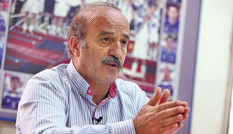 ο πρόεδρος της ΕΠΣΗ, Νίκος Τζώρτζογλου