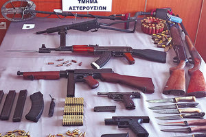 Ο οπλισμός που βρέθηκε από την αστυνομία