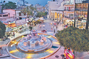 ΗΡΑΚΛΕΙΟ “ΣΑΦΑΡΙ” ΕΛΕΓΧΩΝ ΑΠΟ ΤΗ ΔΗΜΟΤΙΚΗ ΑΣΤΥΝΟΜΙΑ Πρόστιμα-“φωτιά” και κυρώσεις για την υπαίθρια διαφήμιση