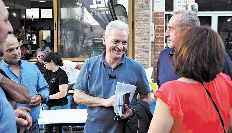 Καλοκαιρινός στις Δαφνές