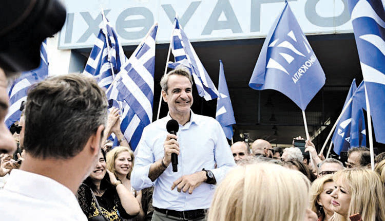 Κυριάκος Μητσοτάκης από τη Σαλαμίνα