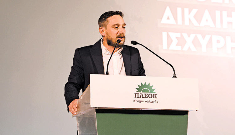 Ο Λάμπρος Αντωνόπουλος