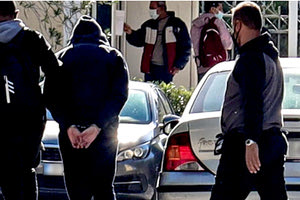 Συλληφθέντες υπόθεση μαστροπείας 12χρονης στον Κολωνό