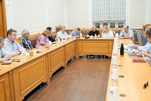 συνάντηση Αρναουτάκη με εκπροσώπους των ΦΟΔΣΑ Κρήτης