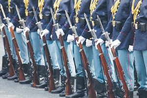 Πέθανε 20χρονος Εύελπις