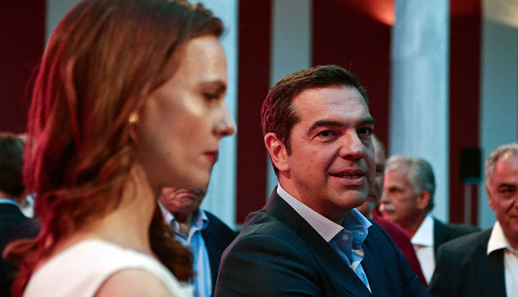 Αποθεώνει τον Αλέξη Τσίπρα η Έφη Αχτσιόγλου
