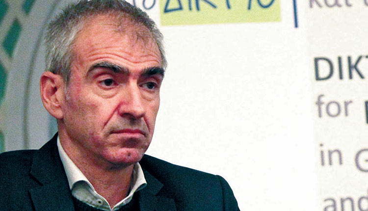 Με ένα σκληρό άρθρο του περιγράφει τα όσα συνέβησαν στον ΣΥΡΙΖΑ ο Νίκος Μαραντζίδης