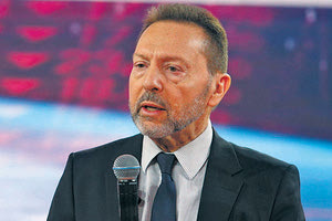 Μεγάλες ευκαιρίες, αλλά και προκλήσεις βλέπει ο Στουρνάρας