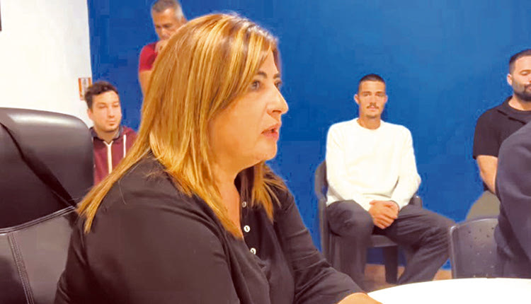 Η κ. Αικ. Τσαντιράκη