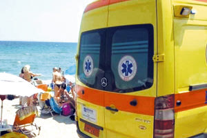 Στιγμές αγωνίας εκτυλίχθηκαν στο κέντρο του Πλατανιά Χανίων το Σάββατο. Ένας 60χρονος τουρίστας που παραθέριζε στην περιοχή, έπαθε καρδιακή προσβολή.