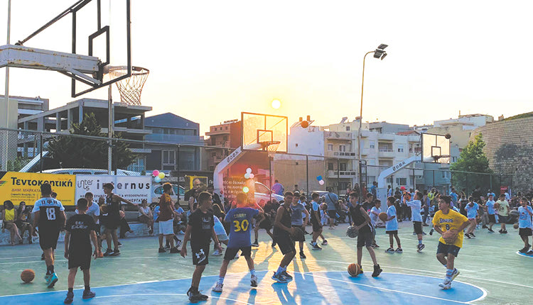 Στιγμιότυπο απο την γιορτή της Ακαδημίας του ΟΦΗ