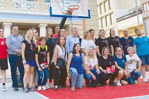 Ο Περιφερειάρχης κ. Αρναουτάκης μαζί με τον αντιπεριφερειάρχη κ. Πιτσούλη στη χθεσινή εκδήλωση «Είναι στο χέρι μου»