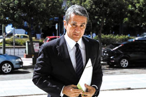 ΠΑΣΟΚ: Ανακούφιση στη Χαριλάου Τρικούπη από την παραίτηση Λοβέρδου!