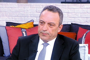 Ο κ. Στίγκας επιθυμεί να διά ζώσης τον Η. Κασιδιάρη