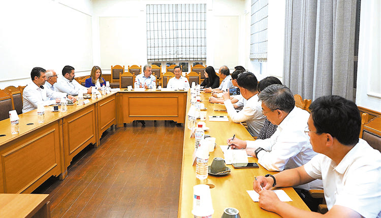 Από τη συνάντηση στην Περιφέρεια