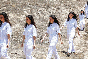 ΖΩΟΛΟΓΙΟ/BESTIARIO είναι ο τίτλος της παράστασης Θεάτρου/Αρχαιολογίας που θα πραγματοποιηθεί, στο πλαίσιο του προγράμματος 2023 του θεσμού «Όλη η Ελλάδα ένας Πολιτισμός» του υπουργείου Πολιτισμού, την Τρίτη 1 και την Τετάρτη 2 Αυγούστου στην Κρήτη και συγκεκριμένα στον Αρχαιολογικό Χώρο Γουρνιών στην Παχειά Άμμο Ιεράπετρας. Τη δραματουργία και τη σκηνοθεσία υπογράφει ο Ευθύμης Θέου. Ερμηνεία: Θεανώ Μεταξά, Ευθύμης Θέου .