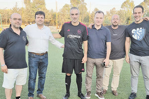 Ο Αντιπεριφερειάρχης κ. Συριγωνάκης με εκπροσώπους της ομάδας των Δικηγόρων