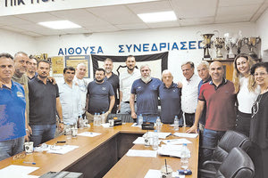 Ο κ. Λυσάνδρου στη συνεδρίαση του Δ.Σ. του Ερασιτέχνη ΟΦΗ