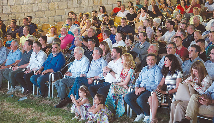 Ο κ. Σισαμάκης 