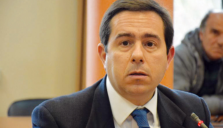 Ο κ. Ν. Μηταράκης