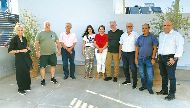 Με τους τρίτεκνους συναντήθηκε ο Καλοκαιρινός