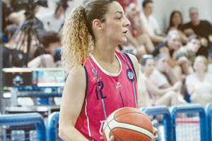 H Mαθιουδάκη νίκησε και τον χρόνο!