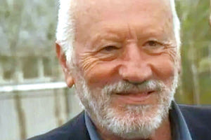 Πλήθος κόσμου αποχαιρέτησε χθες σε κλίμα συγκίνησης τον τέως δήμαρχο Τυλίσου κι έναν από τους πρωτοπόρους της τοπικής αυτοδιοίκησης Σταύρο Χαλκιαδάκη