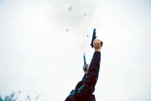 «Πόλεμος» από σφαίρες σε γάμους, αρραβώνες και φανταρικά